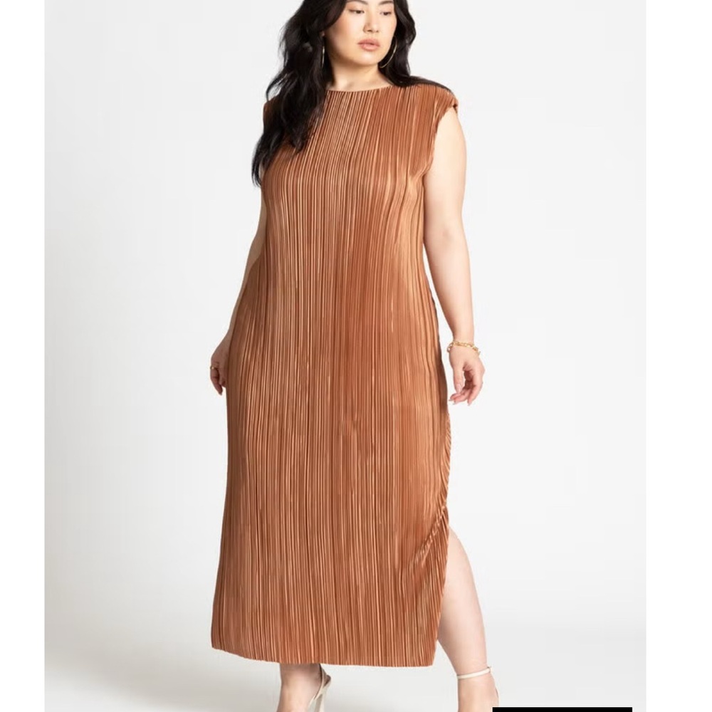 Eloquii Brown Pleated Sheath Dress for Wedding Guest